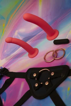 Be Proud 4 Piece Vibrating Strap On Set
