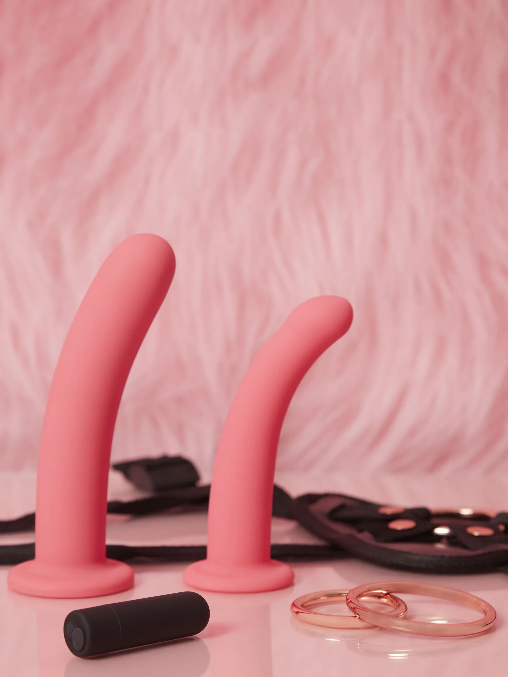 Be Proud 4 Piece Vibrating Strap On Set
