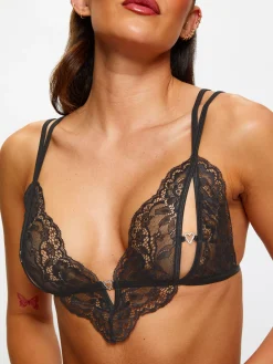 Diamond Heart Lace Peek-a-Boo Crotchless 2 Piece Set - Black