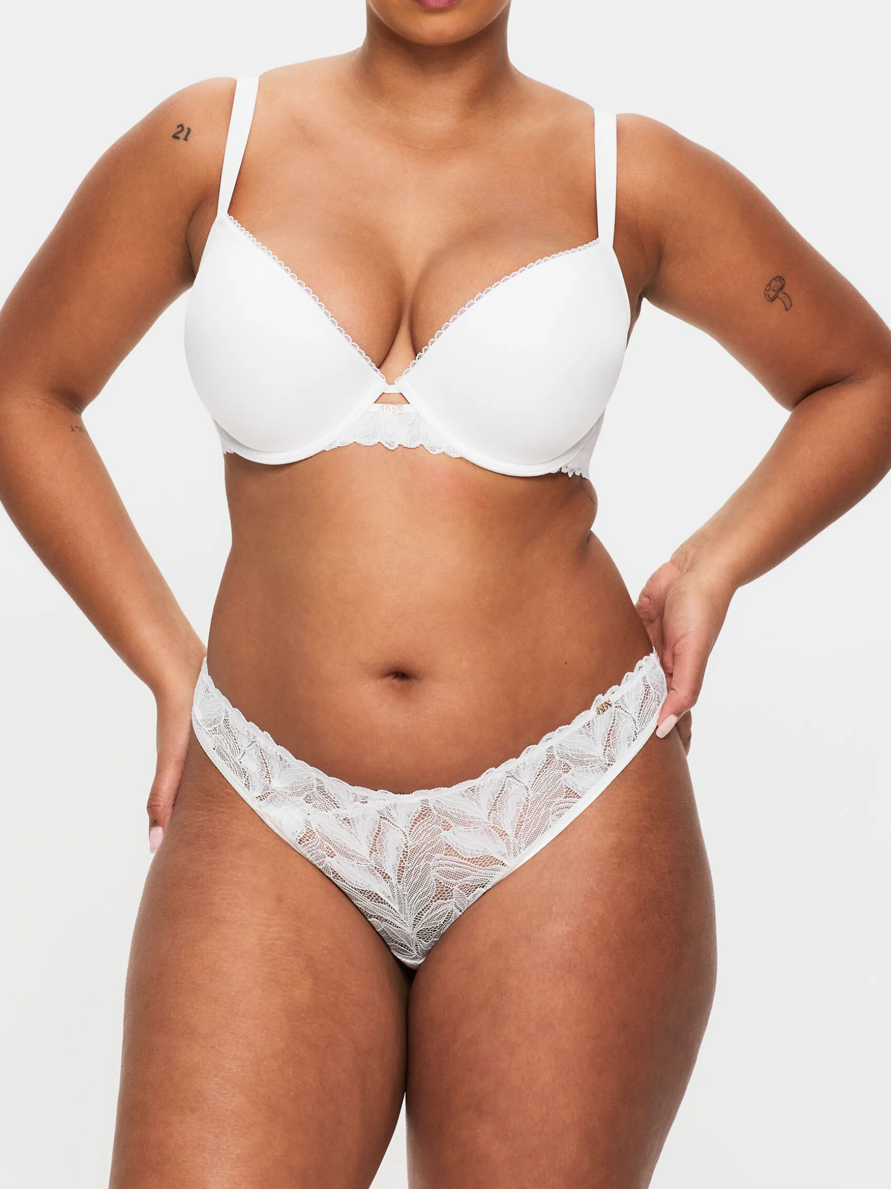 Knickerbox Harper Smooth Padded Plunge Bra - White