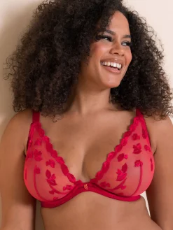 Pucker Up Plunge Bra - Red