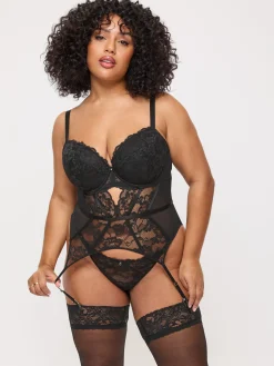 Sexy Lace Padded Basque - Black