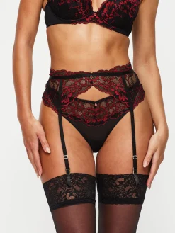 Sexy Lace Suspender Belt - Black/Red